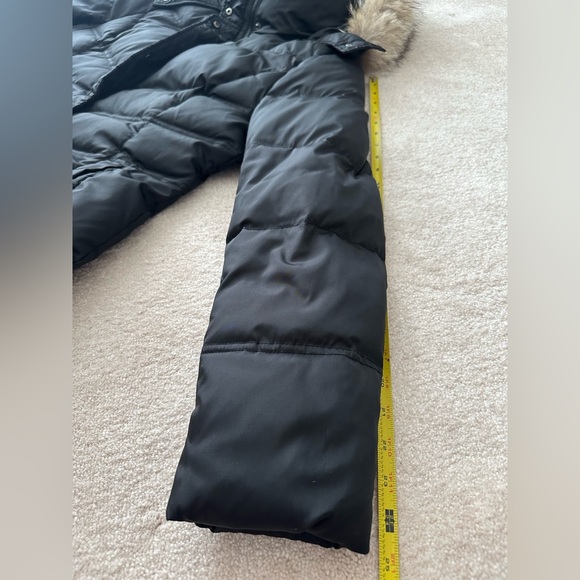 Marc New York, Andrew Marc - Women's Black Mid-Length Puffer Coat (L) - Picture 16 of 16